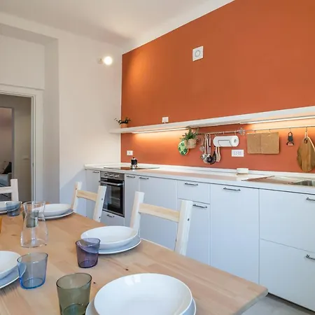 Apartment Lovely Oasi X7 - Near Station *