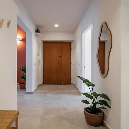 Lovely Oasi X7 - Near Station La Spezia